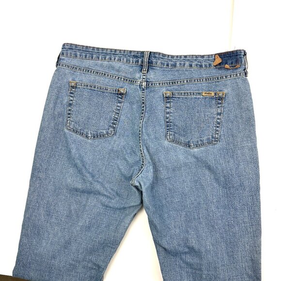 Signature by Levi Strauss Low Rise Bootcut Women's size 16 Blue Denim Jeans - Picture 3 of 3